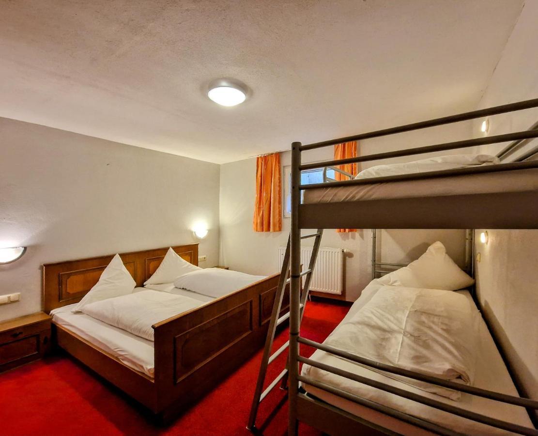 Ferienhaus Alpenschloessl Lermoos Bagian luar foto